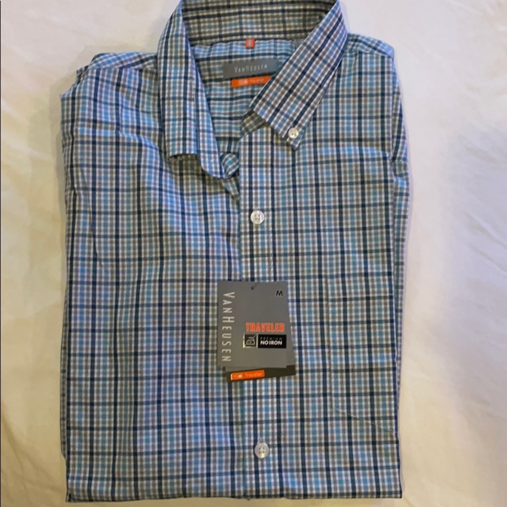 VanHeusen Short Sleeve Button Down Shirt